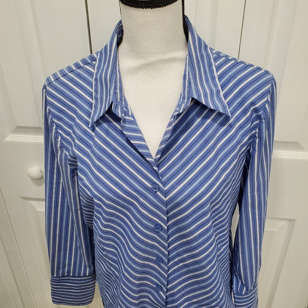 Worthington Petite Button Down Shirt, Size 14P - Picture 2 of 8